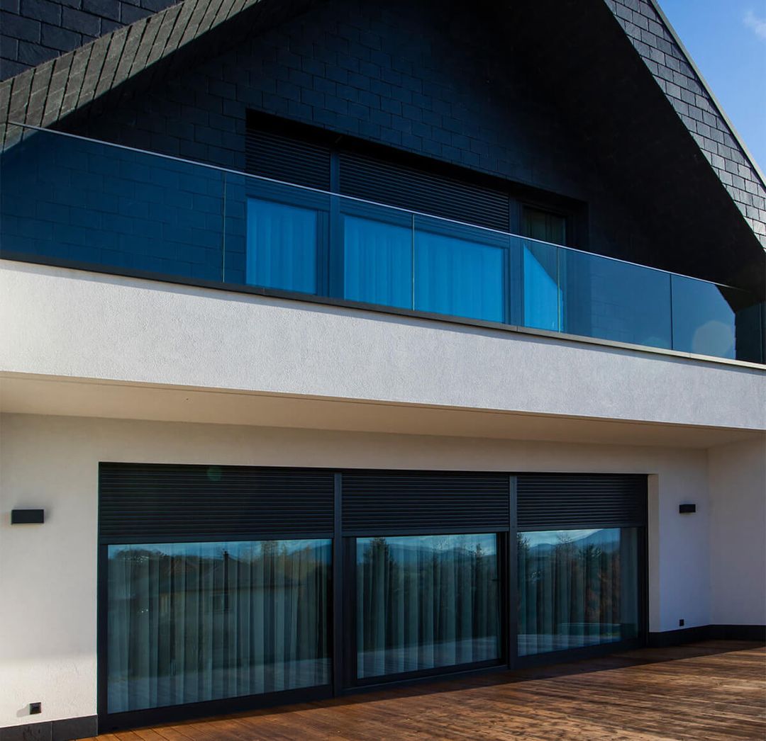 a3109e09-3365-4a8f-a41c-e5b3af8fecbf Okna Wiśniowski, prezentacja bez tła